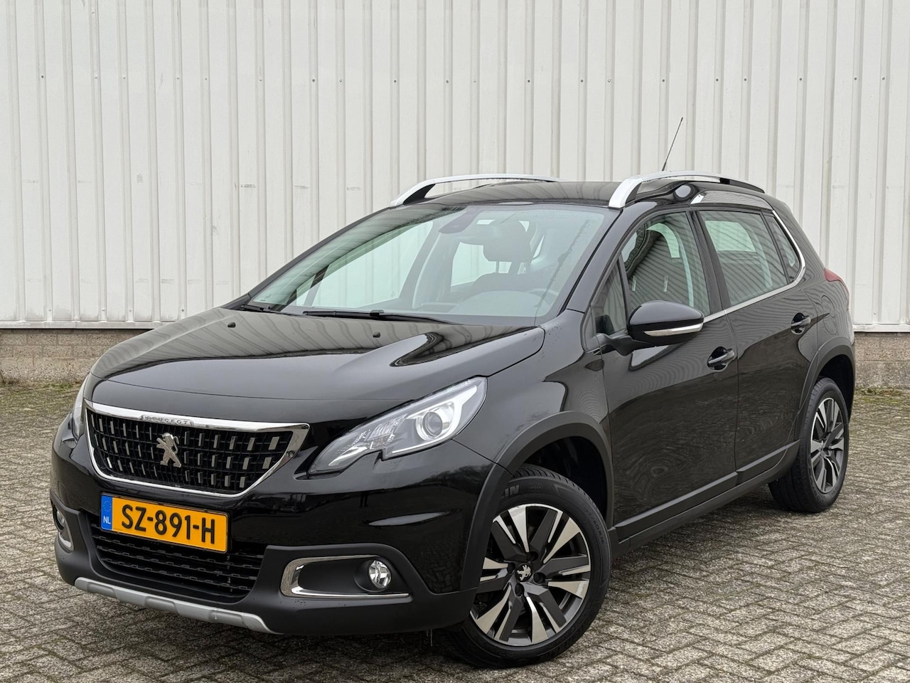 Peugeot 2008 - 1.2 PureTech Allure Automaat,Navigatie,Airco,CruiseControl,PDC,ClimateControl,Elektrische - AutoWereld.nl