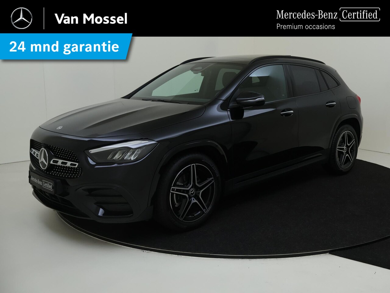 Mercedes-Benz GLA-Klasse - 180 AMG Line / Stoelverwarming / Achteruitrijcamera / Panaroma-schuifdak / - AutoWereld.nl