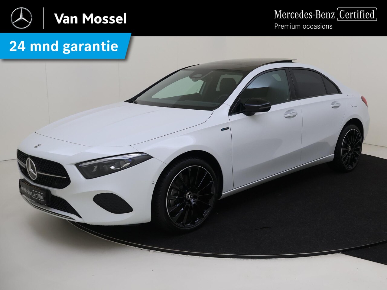 Mercedes-Benz A-klasse - 250 e Luxury Line /Night pakket /19 Inch /Leder /Sfeerverlichting: - AutoWereld.nl