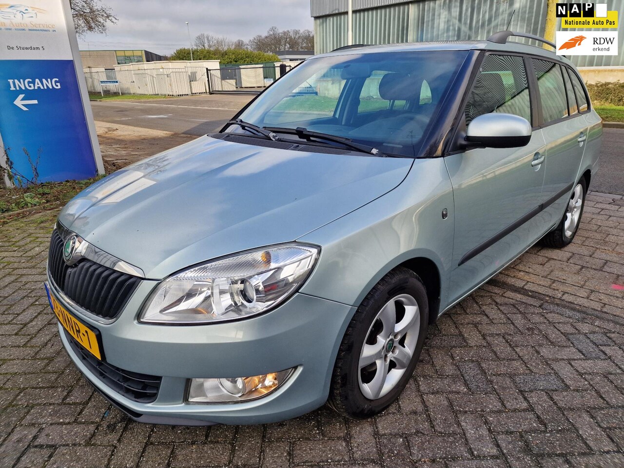 Skoda Fabia Combi - 1.2 TDI Greenline 1.2 TDI Greenline, Apk, Nap, Zeer netjes, Inruil mogelijk. - AutoWereld.nl