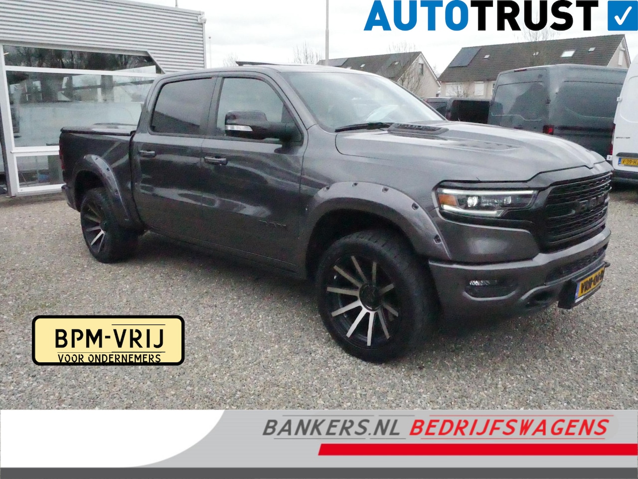 Dodge Ram 1500 - 5.7 V8 400PK, 4x4 Crew Cab, Limited edition, FULL OPTIONS - AutoWereld.nl