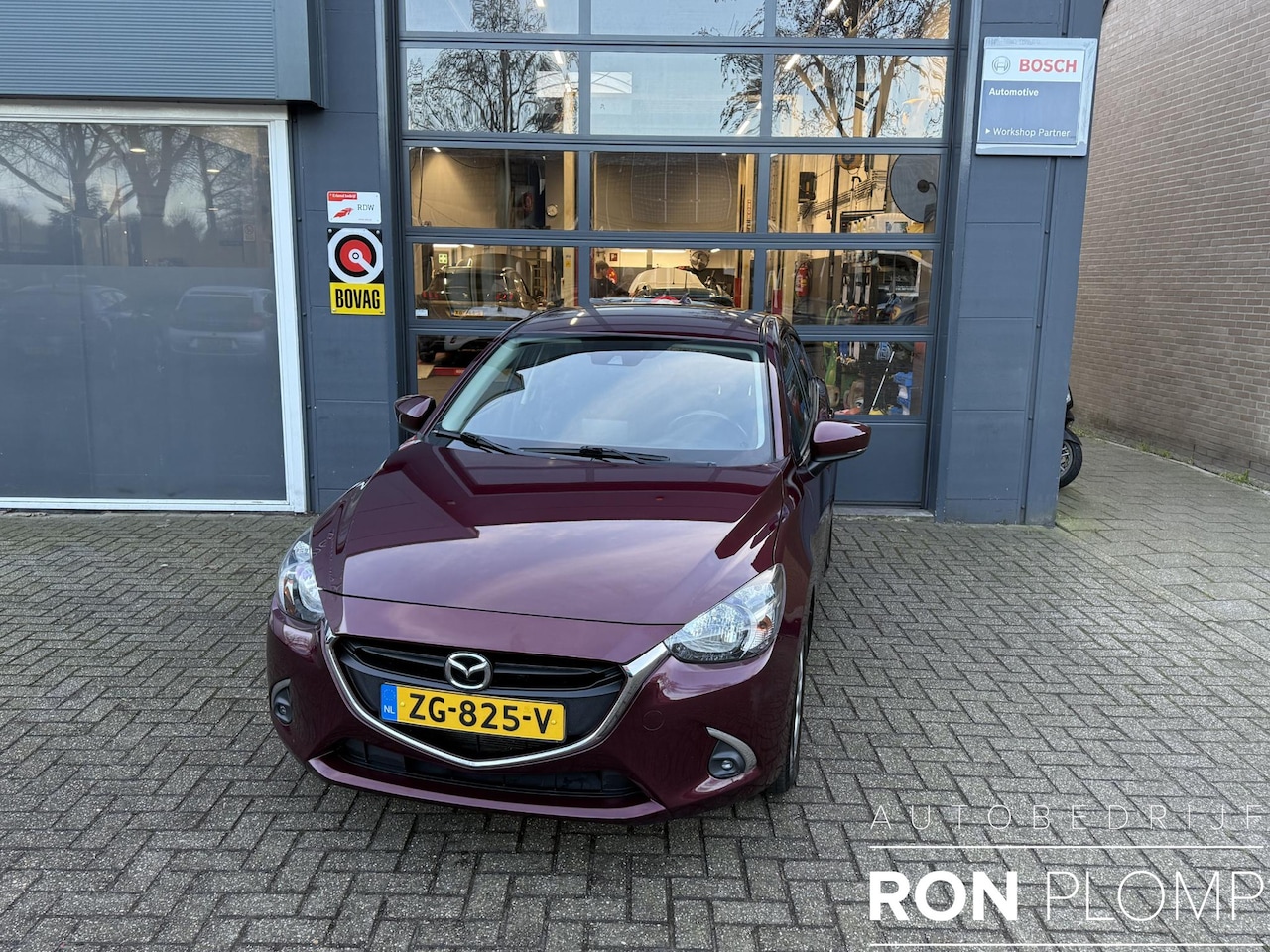 Mazda 2 - 1.5 Skyactiv-G Sport Selected / Airco/ navigatie/ Cruise/ Camera/ LMV - AutoWereld.nl