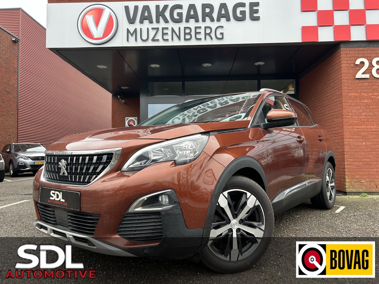 Peugeot 3008 - 1.2 PureTech Allure // DIGITAL COCKPIT // CAMERA // PDC V+A // NAVI+CARPLAY - AutoWereld.nl