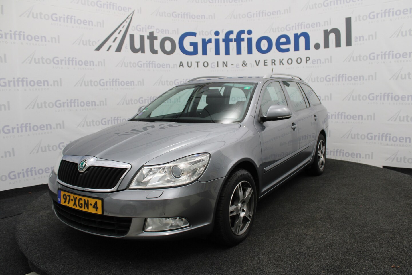 Skoda Octavia Combi - 1.4 TSI Greentech Elegance Business Line 1.4 TSI Greentech Elegance Business Line met trekhaak - AutoWereld.nl