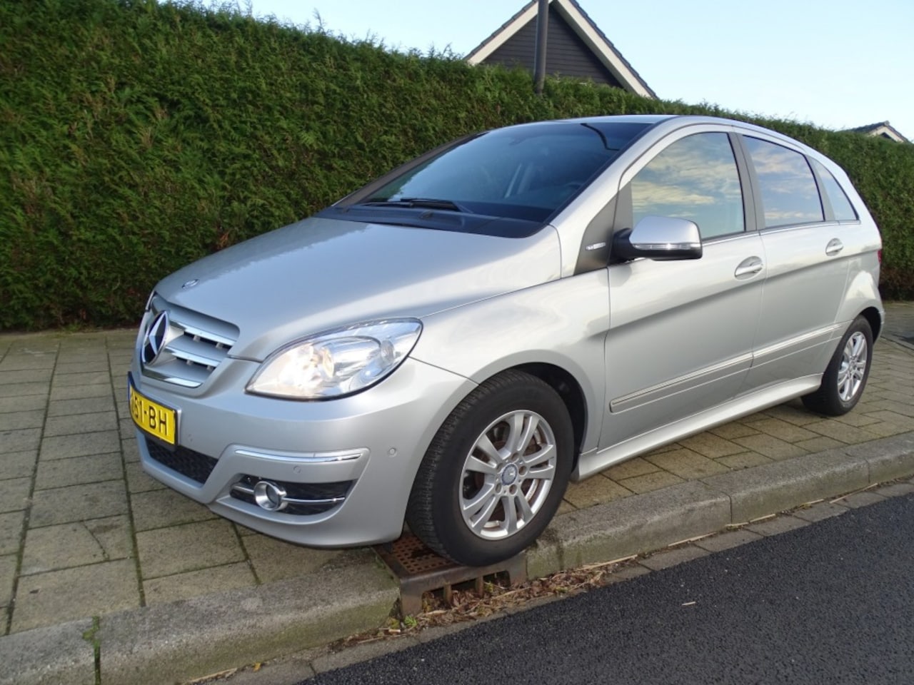 Mercedes-Benz B-klasse - 160 BLUEE. BNS CL-111282 Km-Cruise-Airco-Pdc-Verw stoelen - AutoWereld.nl