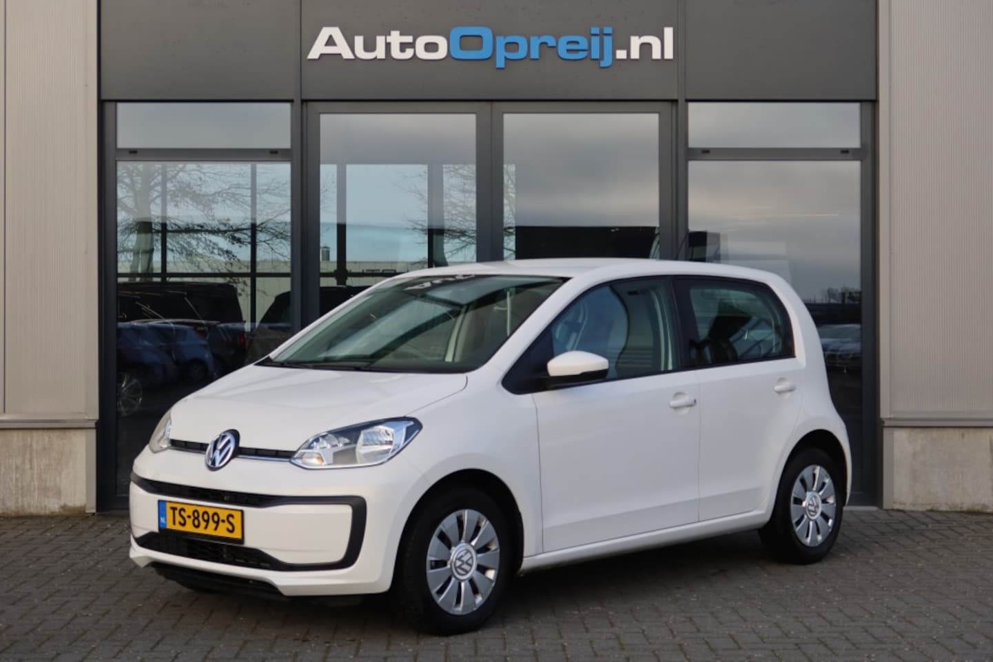 Volkswagen Up! - 1.0 Move up! AUTOMAAT 5drs. Airco, 23.000km! - AutoWereld.nl