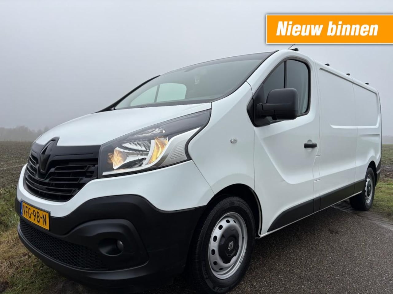 Renault Trafic - 1.6 DCI T29 L2H1 / AIRCO / CAMERA / CRUISE - AutoWereld.nl