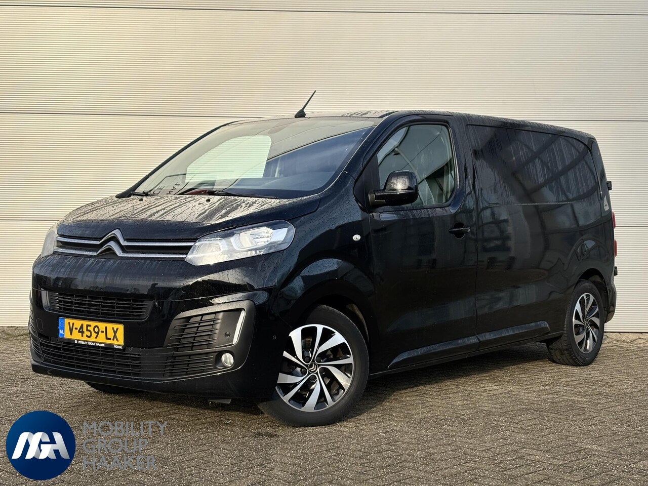 Citroën Jumpy - 2.0 BlueHDI 180 Business M S&S I Automaat I Apple-Android I Parkeercamera - AutoWereld.nl