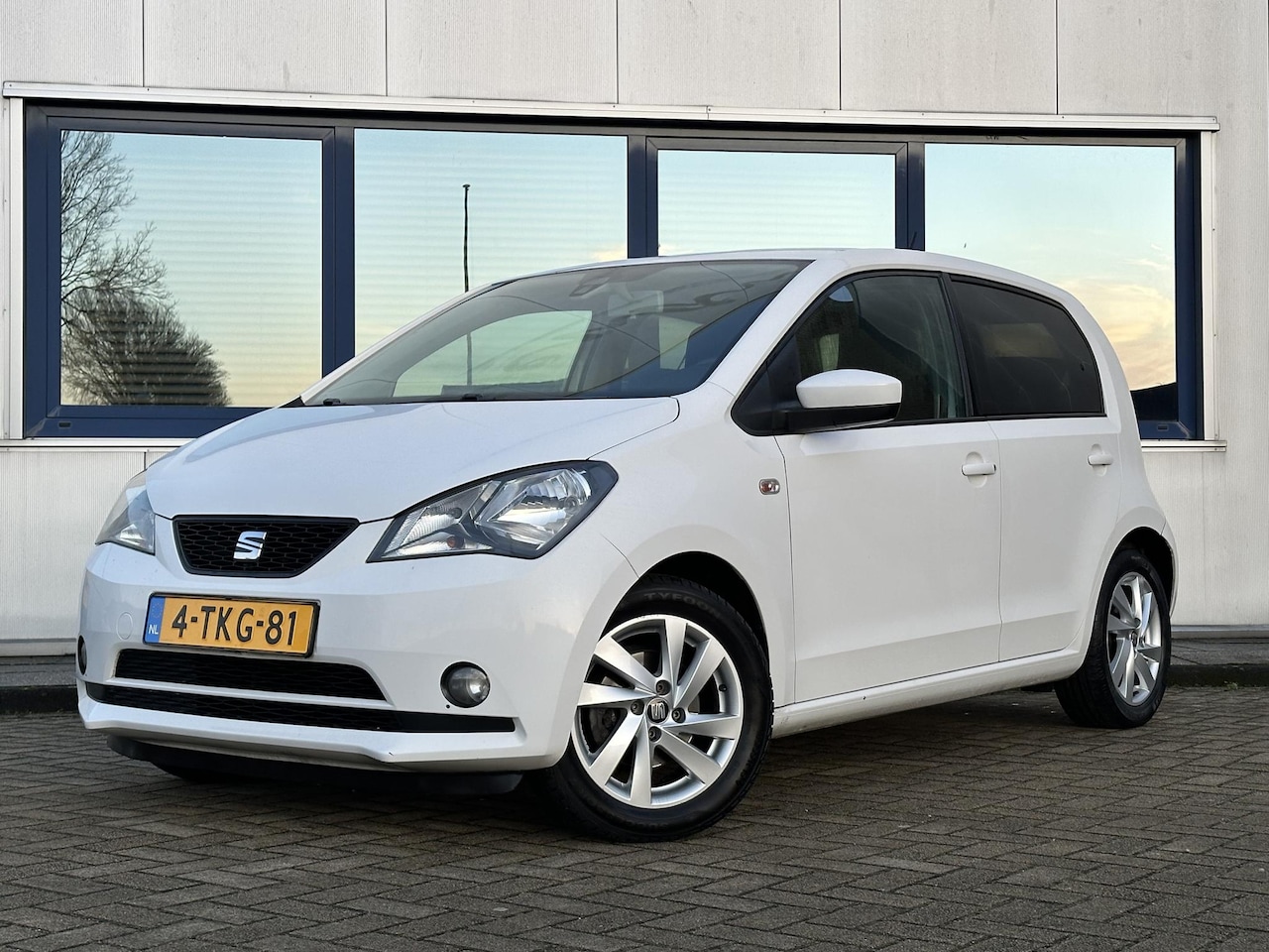 Seat Mii - 1.0 Sport Dynamic l Goed onderhouden l Stoelverwarming - AutoWereld.nl