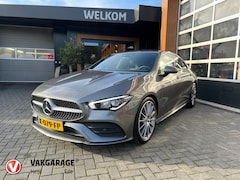 Mercedes-Benz CLA-Klasse - 180 Business Solution AMG | Sfeerverlichting | 33.000 KM | LED koplampen | NL-Auto |