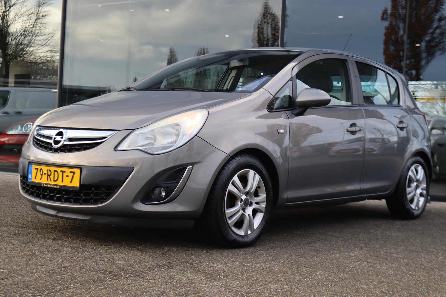 Opel Corsa - 1.3 CDTI ECOFLEX COSMO 5-DRS | 1E EIG. | AFN. TREKH. | CRUISE | CLIMATE | PDC | LMV - AutoWereld.nl