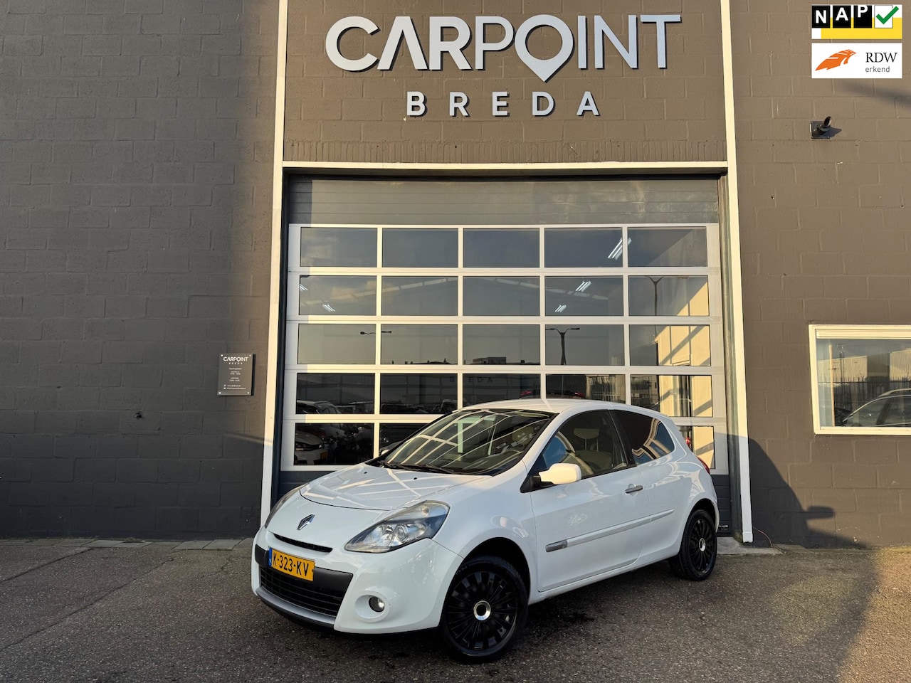 Renault Clio - 1.2 Sélection Business 1.2 Sélection Business, NW APK, NAP, AIRCO - AutoWereld.nl