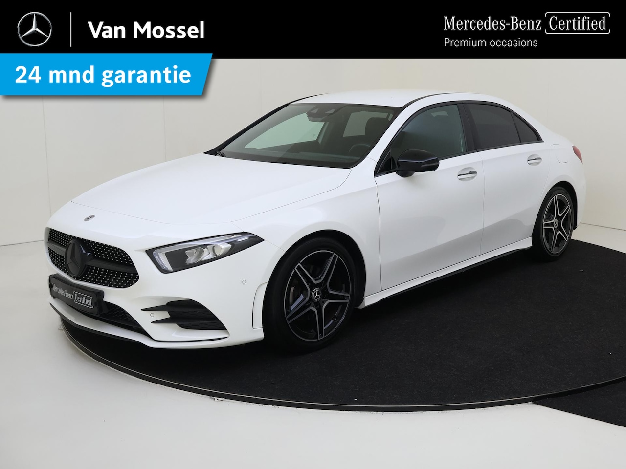 Mercedes-Benz A-klasse - 180 Premium / Stoelverwarming / Achteruitrijcamera / Night-Pakket / - AutoWereld.nl