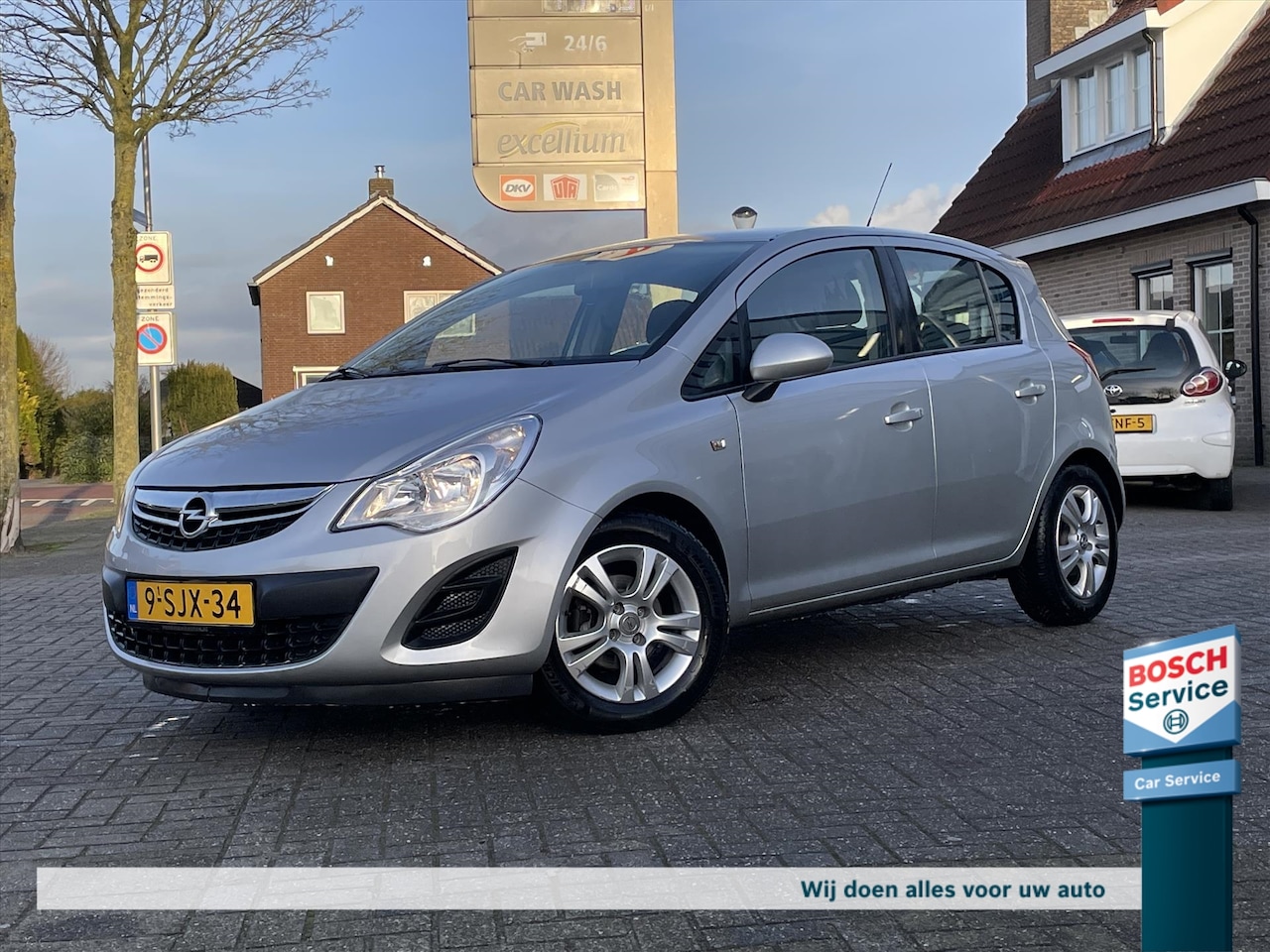 Opel Corsa - 1.3 CDTI ecoFlex / Org NL / Navi / Cruise / Airco / 5DRS / Bleutooh / Lichtmetaal - AutoWereld.nl