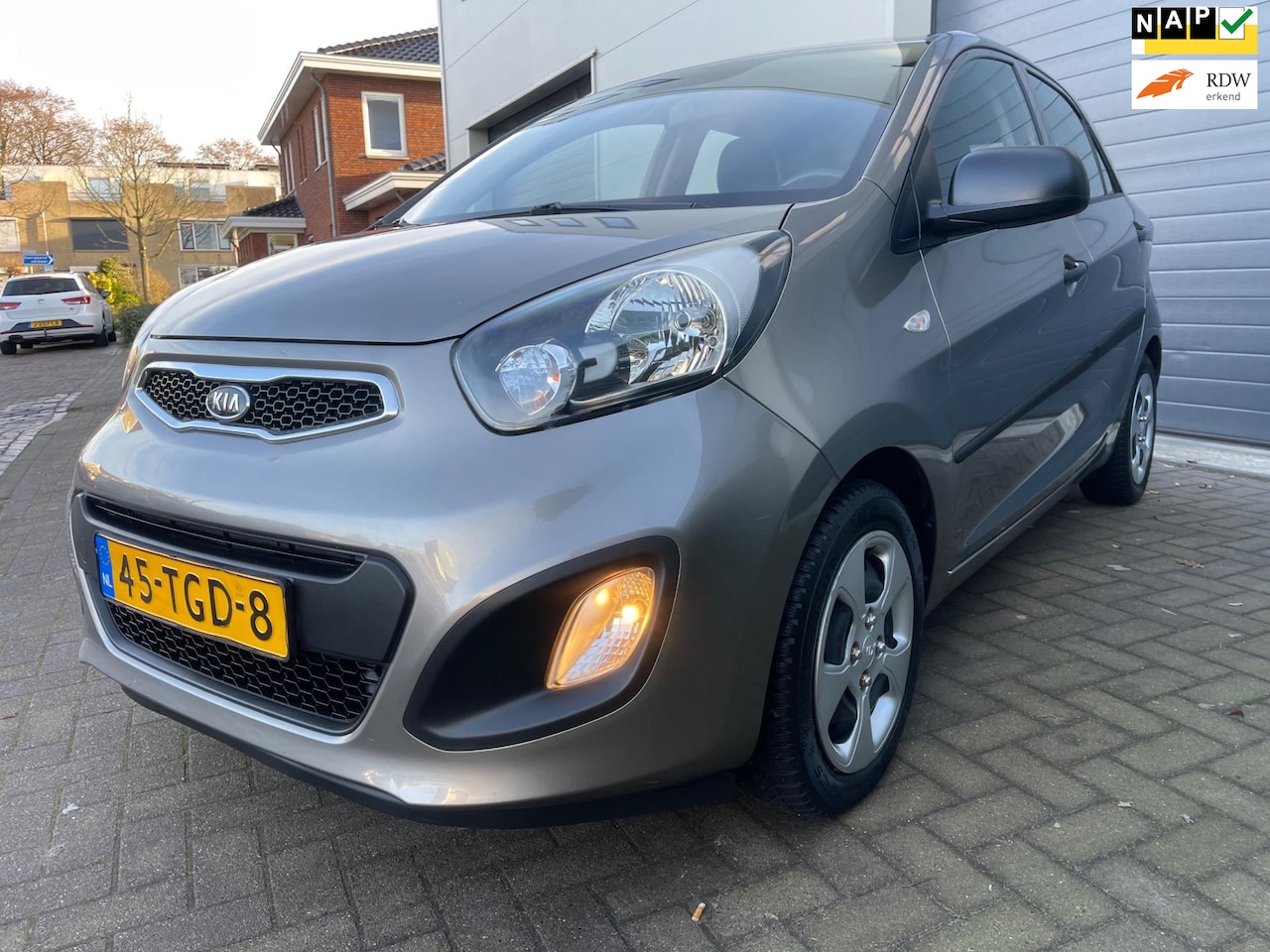 Kia Picanto - 1.2 CVVT Comfort Pack/1eigenaar/Airco/AUX/Elek-pakket - AutoWereld.nl