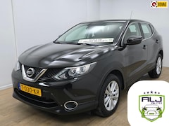 Nissan Qashqai - Occasion automaat | Met trekhaak en parkeercamera | Tweedehands Qashqai automaat in zwart