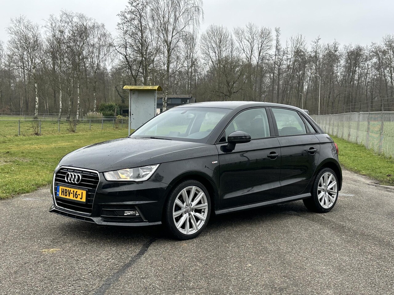 Audi A1 Sportback - 1.0 TFSI Sport S line Edition Automaat, Leer, Navi, dealer onderh. - AutoWereld.nl