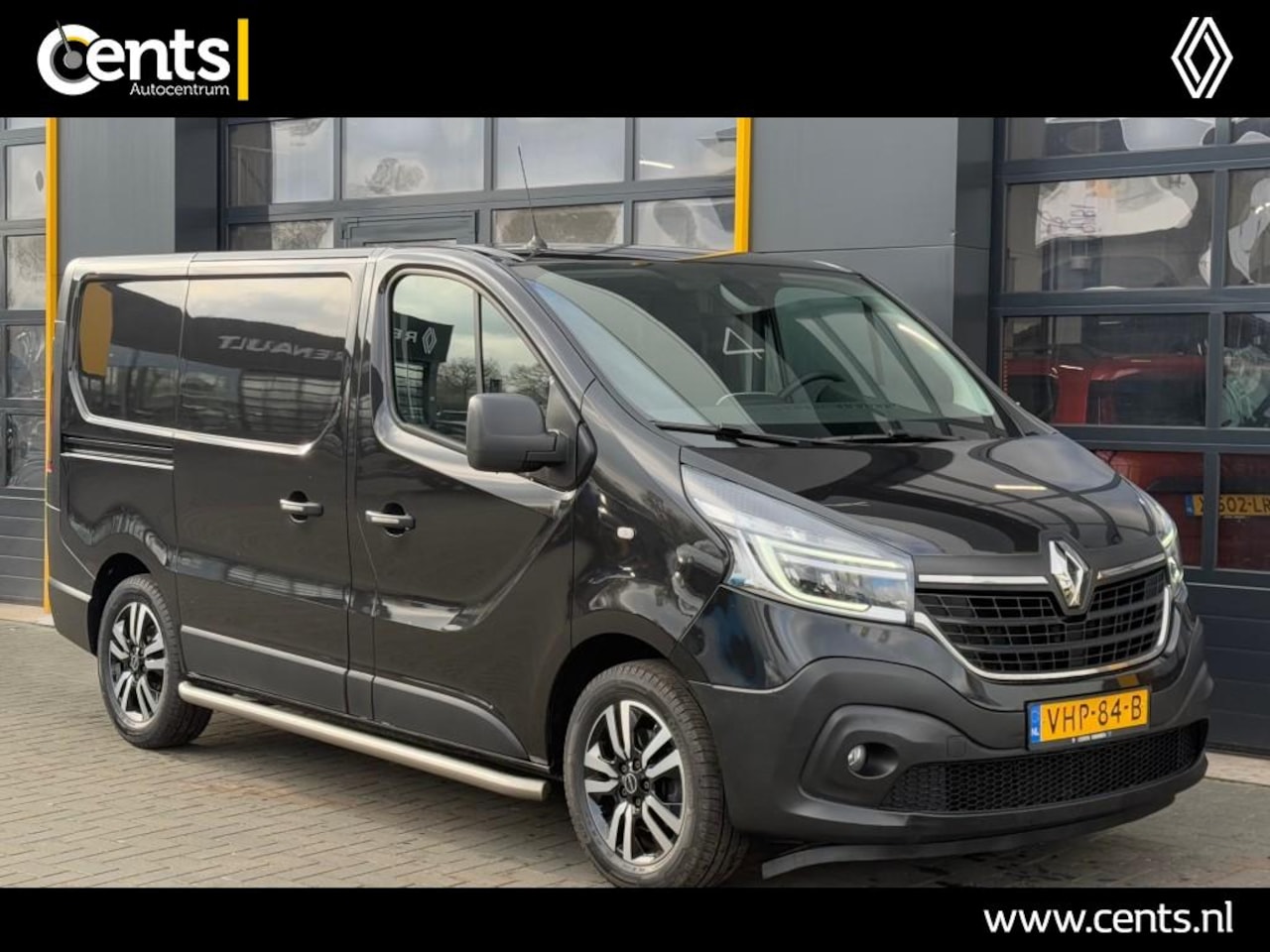 Renault Trafic - 2.0 dCI T29 L1H1 145 pk EDC Automaat Navigatie Trekhaak Camera - AutoWereld.nl