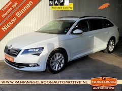 Skoda Superb Combi - 2.0 TDI Style, trekhaak, xenon, panorama, leer, stoelverw