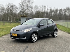 Mazda 2 - 2 1.3hp S-VT Executive Nette auto, Nieuw APK Trekhaak