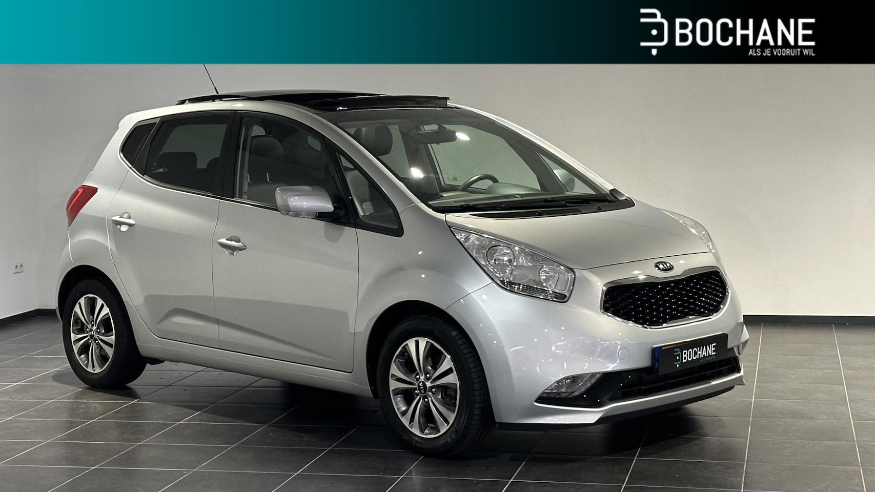 Kia Venga - 1.4 CVVT Summer Edition | Panoramadak | Navigatie | Climate Control | Camera | Cruise Cont - AutoWereld.nl