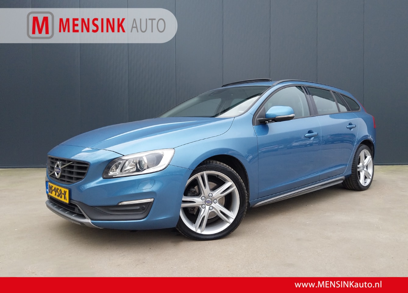 Volvo V60 - 2.0 D3 AUTOMAAT Summum OPEN DAK XENON LED MEMORY STOEL HALF LEER NAVI CRUISE ECC - AutoWereld.nl