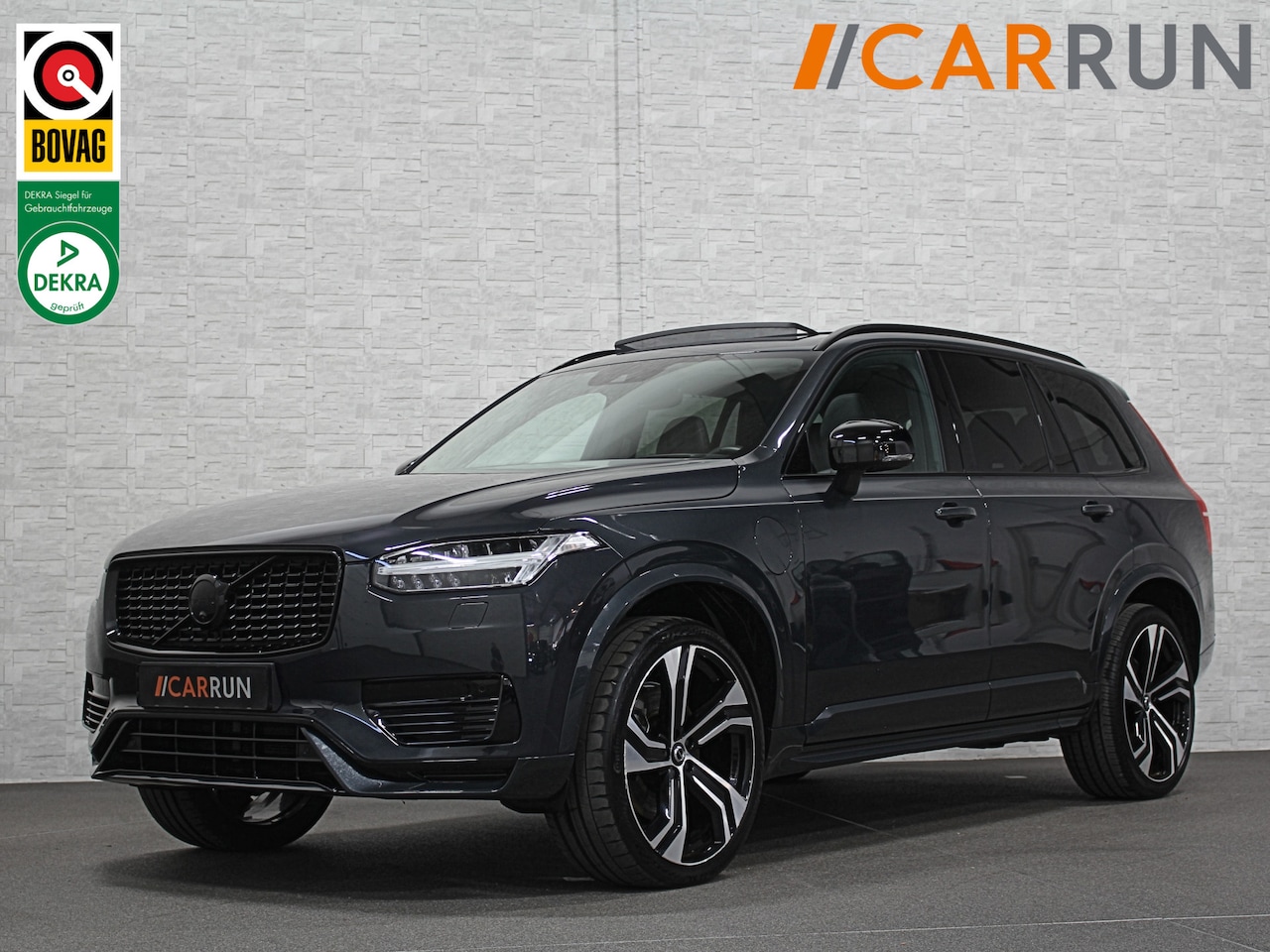 Volvo XC90 - T8 AWD R-Design | 360 View | Panorama | ACC | Pilot-Assist | 22" | Head-Up | Trekhaak | Me - AutoWereld.nl