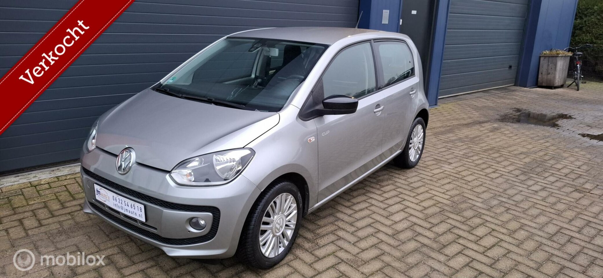 Volkswagen Up! - 1.0 Cup Up! Cruise, stoelverwarming,pdc - AutoWereld.nl