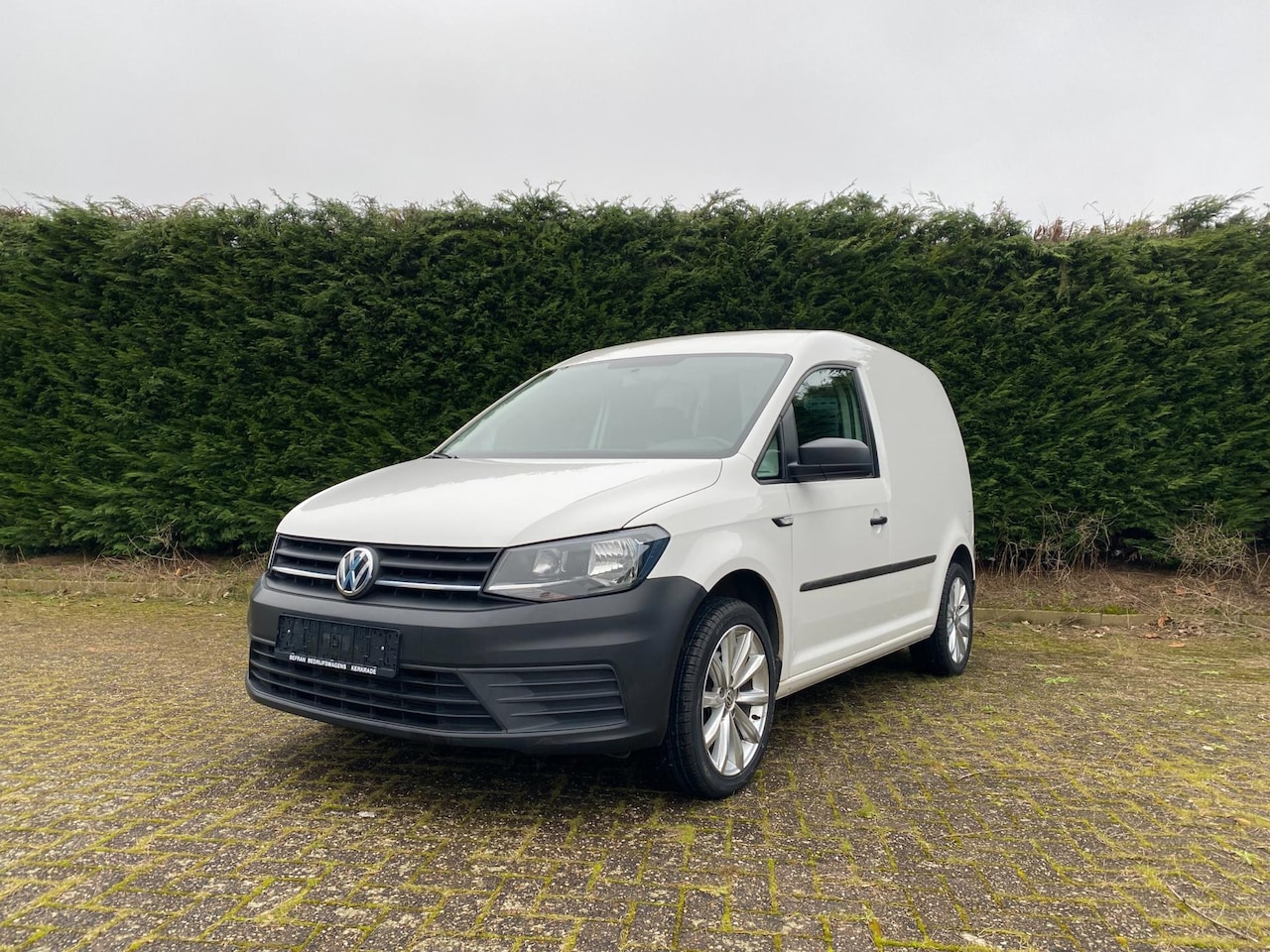 Volkswagen Caddy - 2.0 TDI 102 Pk Automaat - DSG - Airco/ PDC - AutoWereld.nl