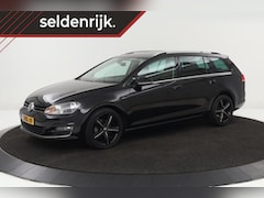 Volkswagen Golf Variant - 1.2 TSI Business Edition | Stoelverwarming | Camera | Massage | Navigatie | Half leder | C