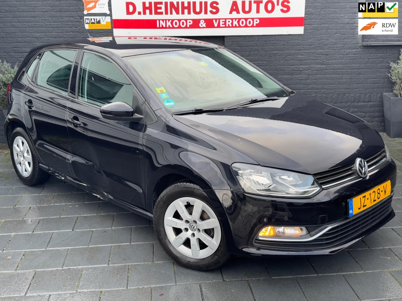 Volkswagen Polo - 1.0 First Edition *5DRS*FASELIFTMODEL*LICHTE SCHADE - AutoWereld.nl