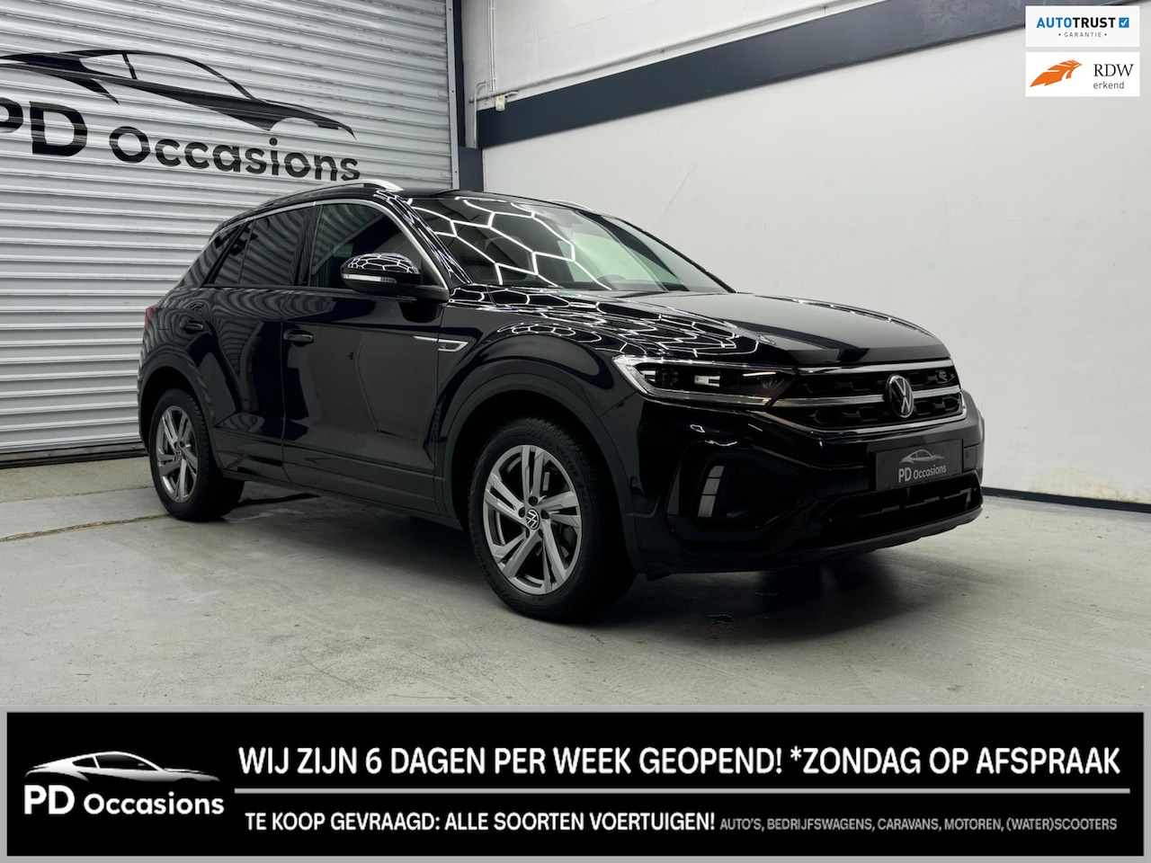 Volkswagen T-Roc - 1.0 TSI R-Line - Massagestoel - ACC - IQ Light - AutoWereld.nl