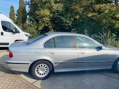 BMW 5-serie - 520i Executive