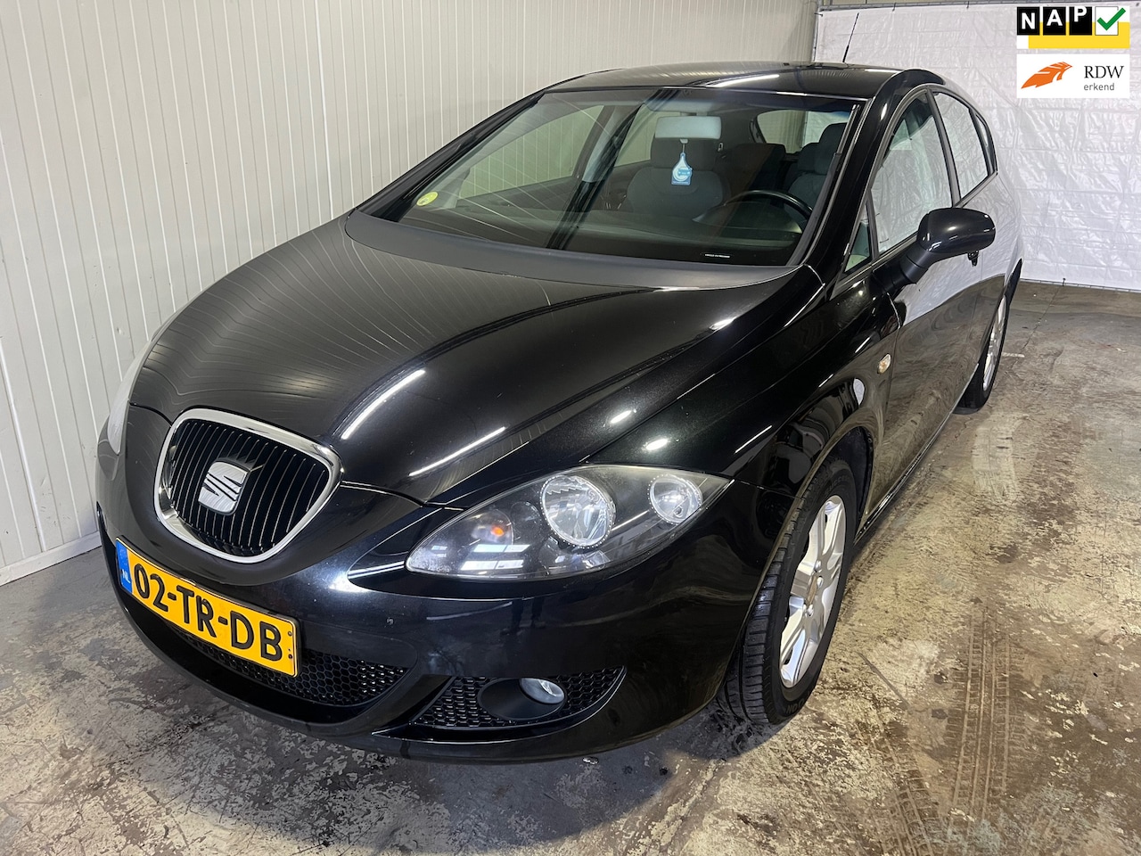 Seat Leon - 1.6 Stylance 1.6 Stylance - AutoWereld.nl