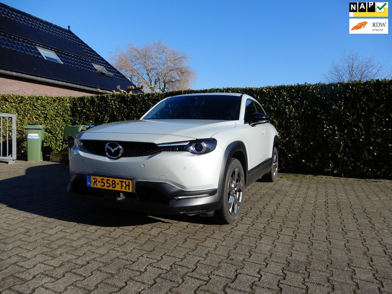 Mazda MX-30 - E-Skyactiv 145 First Edition - AutoWereld.nl