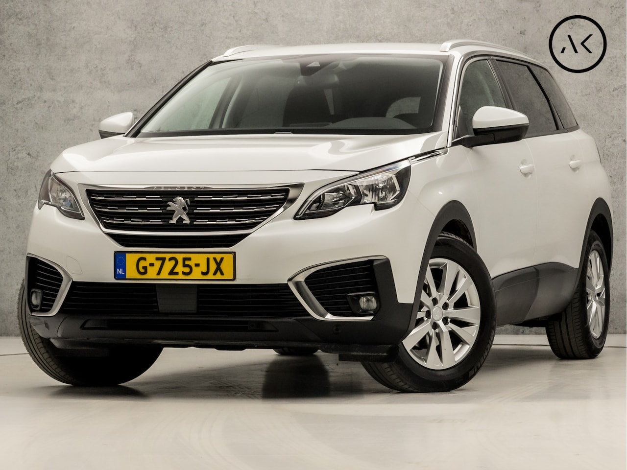 Peugeot 5008 - 1.2 PureTech Sport 7 Persoons Automaat (APPLE CARPLAY, GROOT NAVI, LEDER, SPORTSTOELEN, GE - AutoWereld.nl