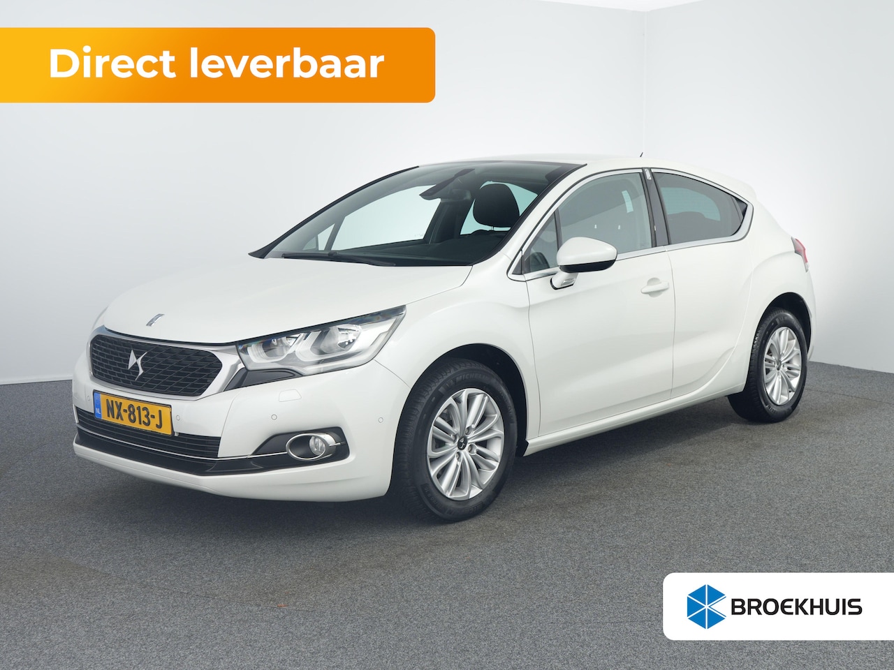 DS 4 - 1.2 PureTech Chic | DAB ontvanger | cruise control | lederen stuurwiel - AutoWereld.nl