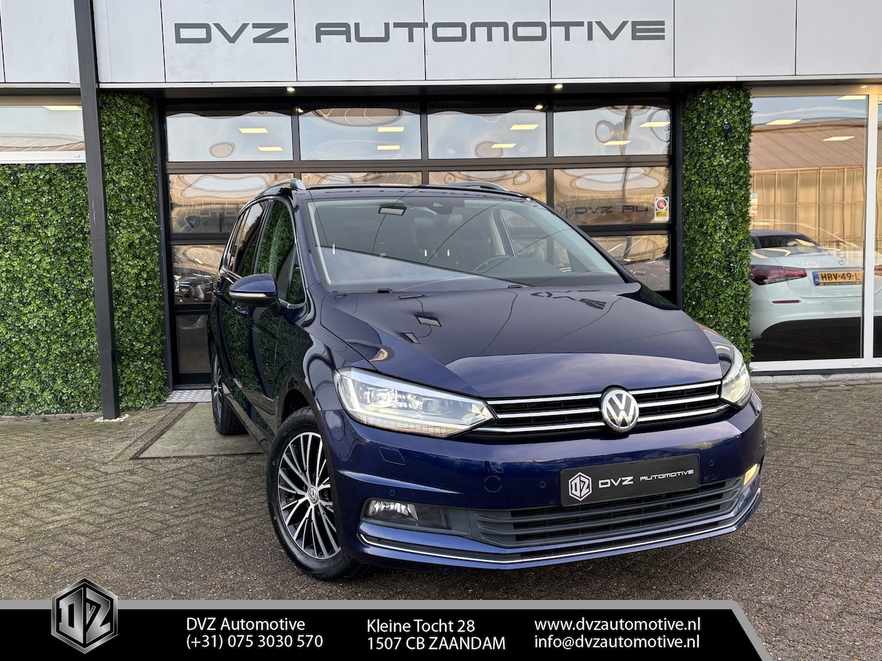 Volkswagen Touran - 1.4 TSI Highline | Winter Pack | Family | Massage - AutoWereld.nl