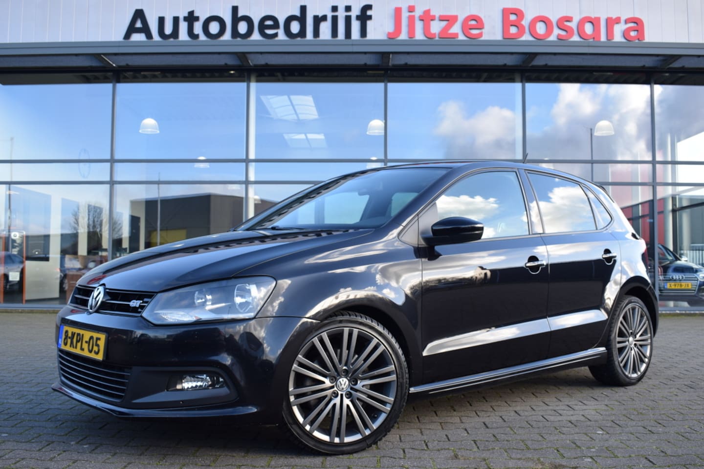 Volkswagen Polo - 1.4 TSi 140pk BlueGT ECC | Full Map Navi | Sportstoelen | telefonie | Dealer Onderhouden!! - AutoWereld.nl