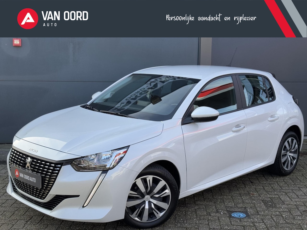 Peugeot 208 - 1.2 / Carplay / PDC / 1e Eig / 100 % Onderhoud / - AutoWereld.nl