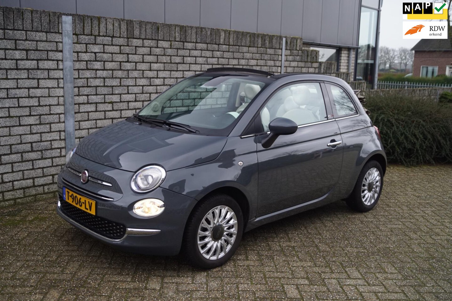 Fiat 500 - Cabrio 1.2 Star Clima Navi Cruise Apple Carplay PDC DAB Sportstoelen Elektrisch Cabrio Dak - AutoWereld.nl