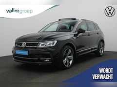 Volkswagen Tiguan - 1.5 TSI 150 pk DSG ACT Highline Business R / R-Line | Panoramadak | Achteruitrijcamera | S