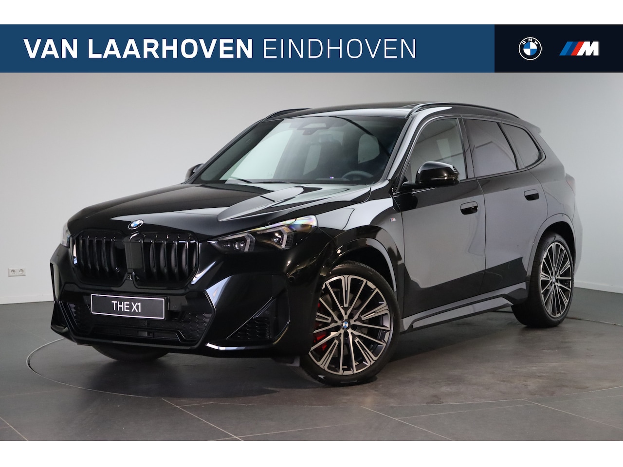 BMW X1 - xDrive23i High Executive M Sport Automaat / Panoramadak / Trekhaak / M Sportstoelen / Park - AutoWereld.nl