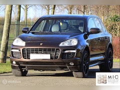 Porsche Cayenne - 4.8 GTS