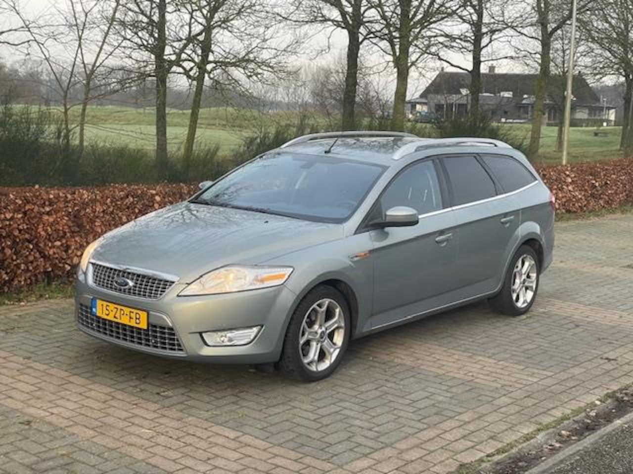 Ford Mondeo Wagon - 2.0-16V Titanium NETTE AUTO - AutoWereld.nl