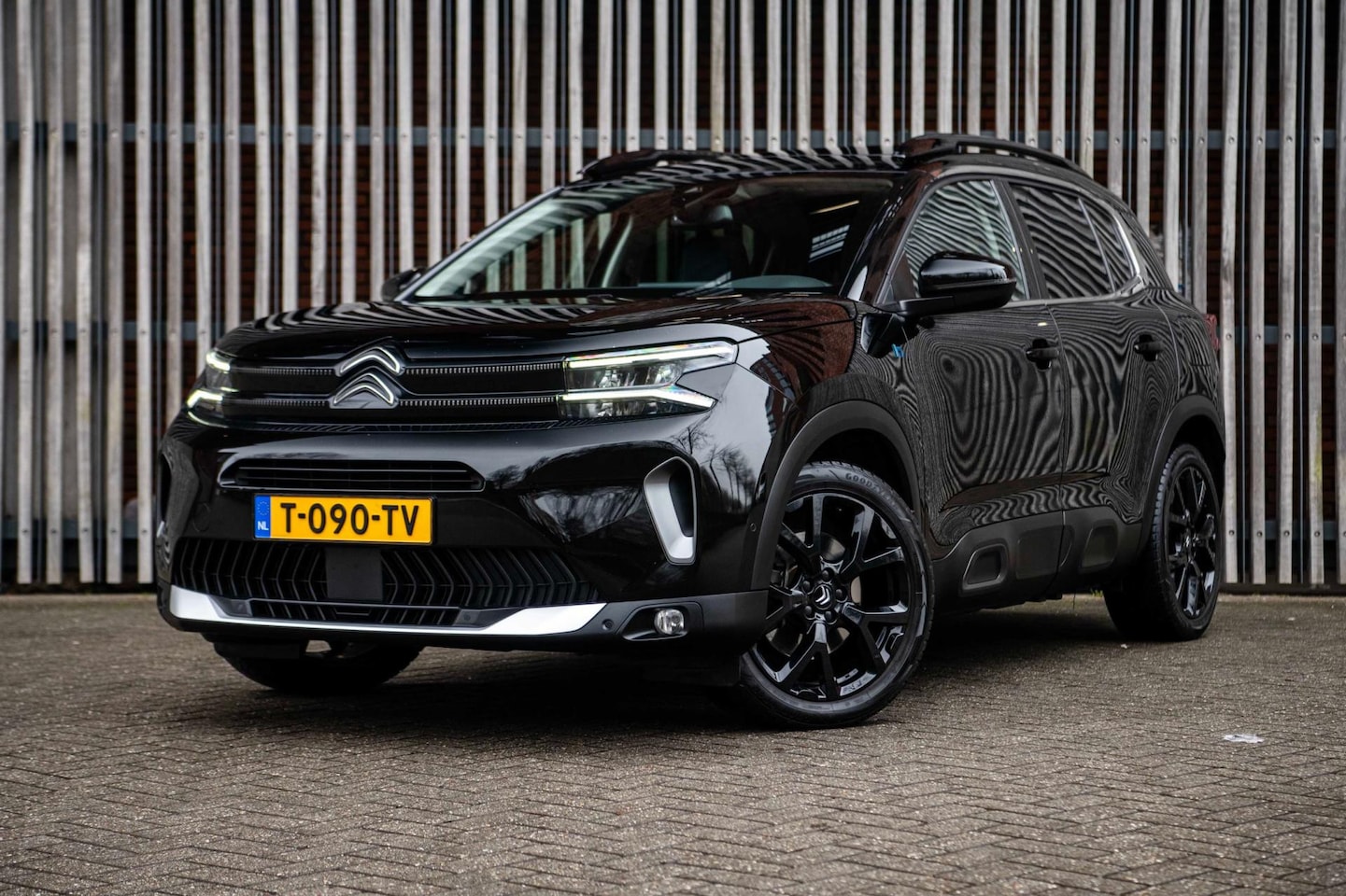 Citroën C5 Aircross - 1.6 Plug-in Hybrid 225pk Shine AUT. |BTW| ALLE OPTIES| - AutoWereld.nl