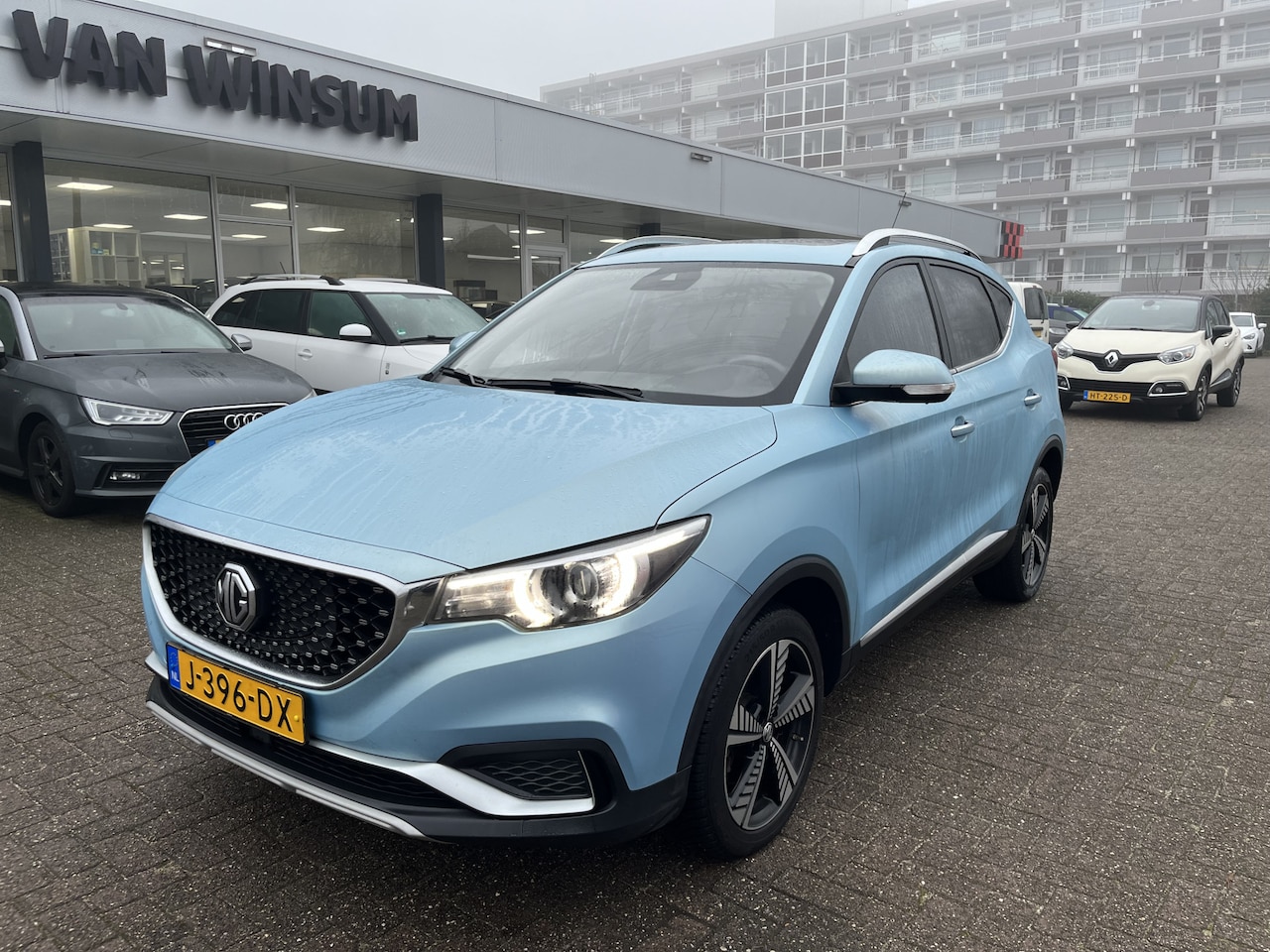 MG ZS - EV Luxury 45 kWh Nap - AutoWereld.nl