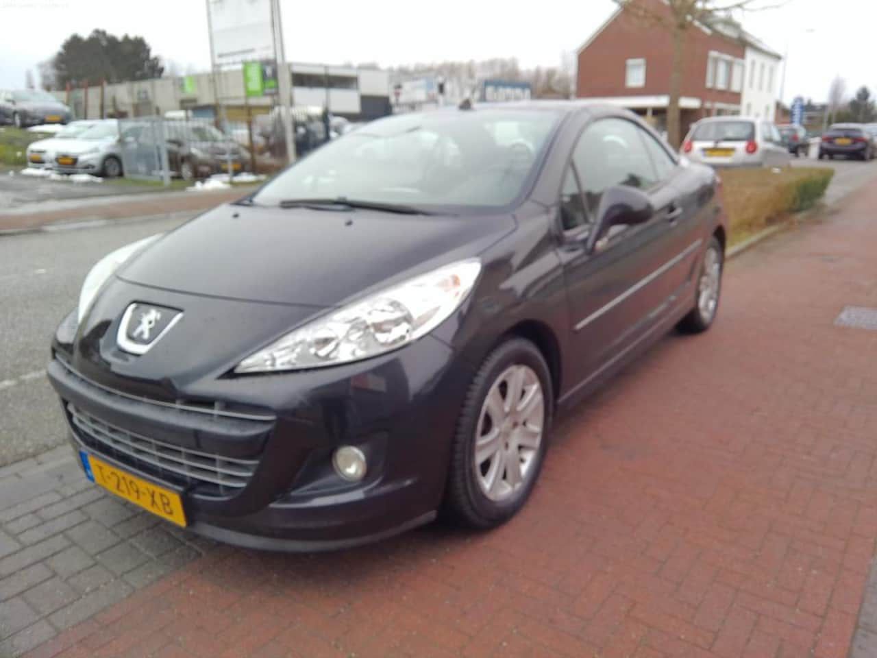 Peugeot 207 CC - 1.6 VTi Griffe 1.6 VTi Griffe - AutoWereld.nl