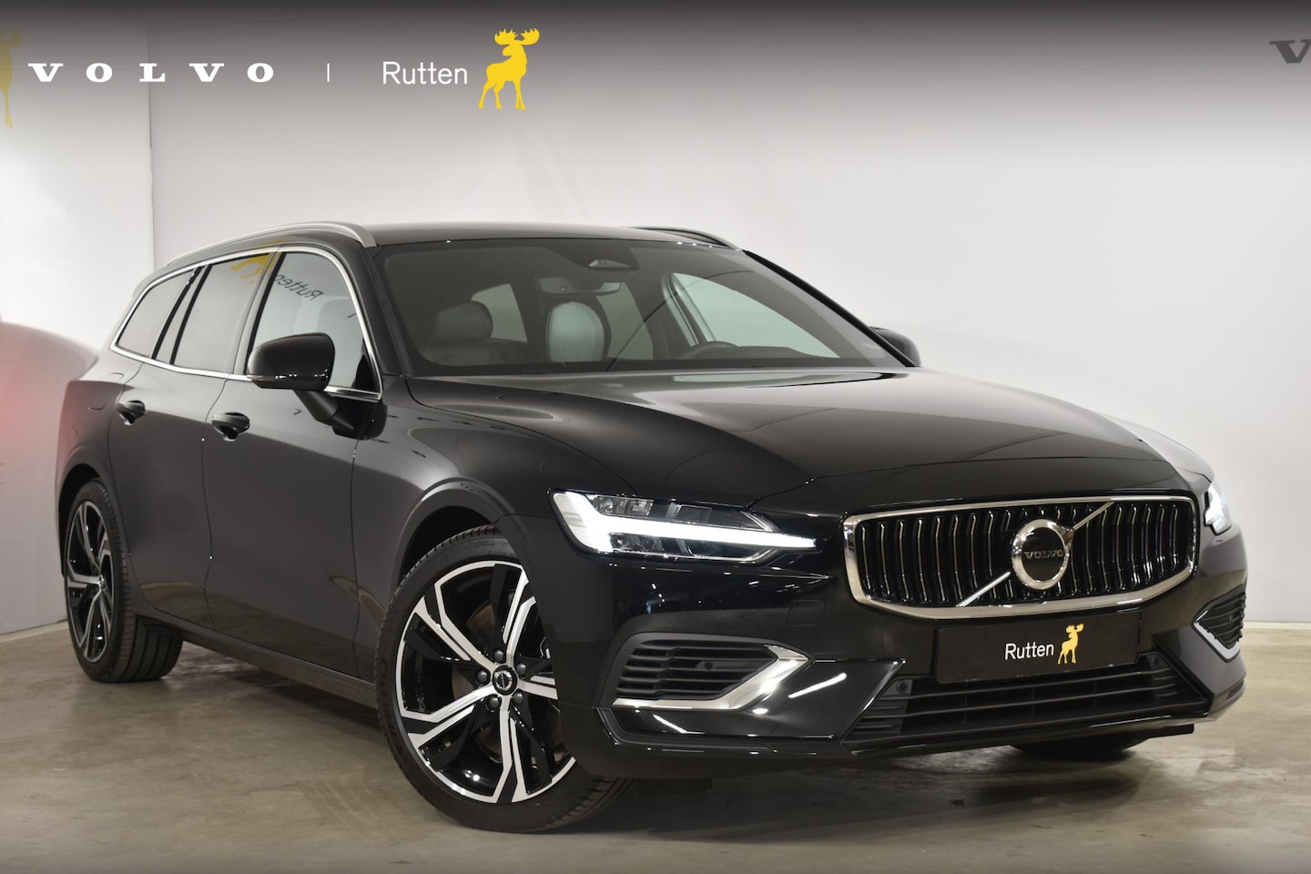 Volvo V60 - T6 350PK Longe Range Recharge AWD Plus Bright - AutoWereld.nl