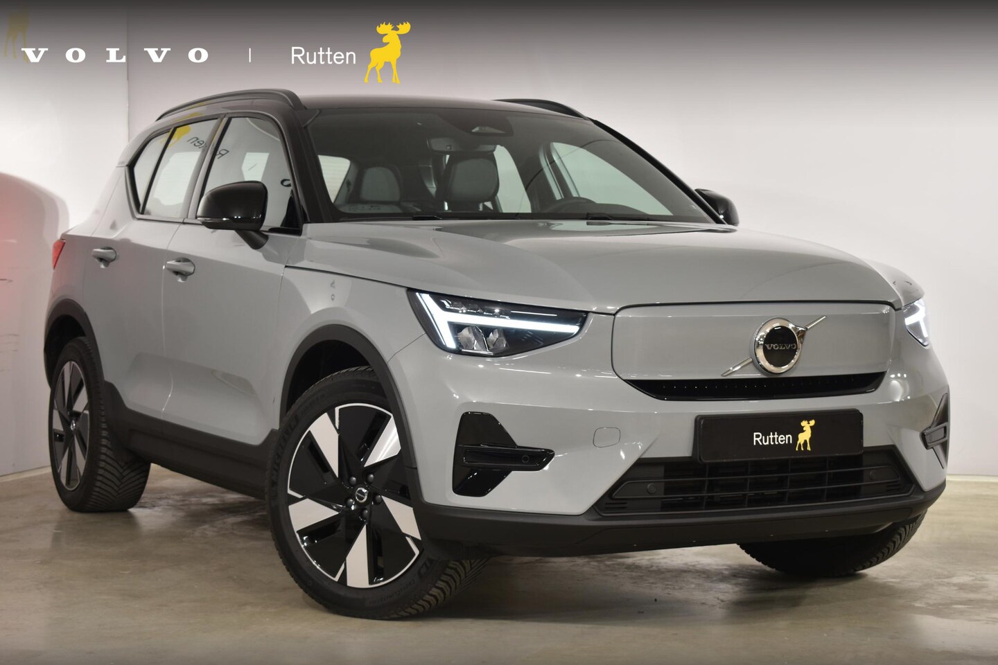 Volvo XC40 - Single Motor Plus 69kWh 238PK / Driver Assist / Auto pilot / Google Navigatie / Apple Carp - AutoWereld.nl